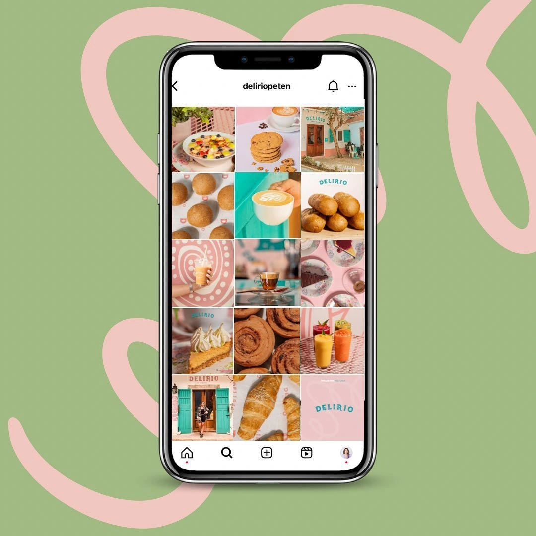 Mockup del feed de Instagram de Delirio en un teléfono